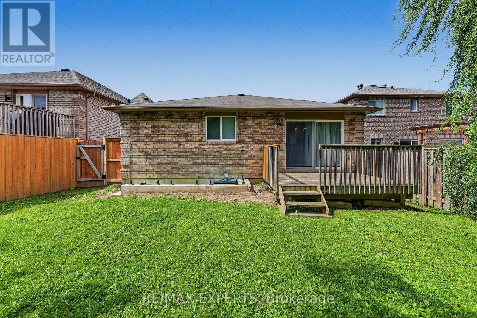 UPPER-17 Michelle Drive, Barrie, ON, L4N 5Y1 - 32