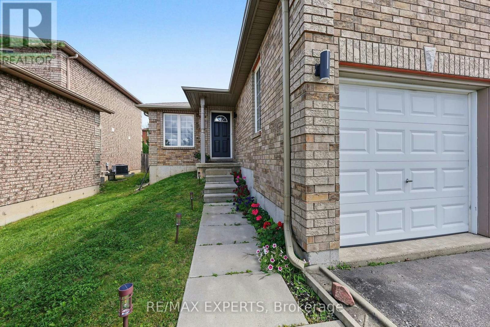 UPPER-17 Michelle Drive, Barrie, ON, L4N 5Y1 - 5