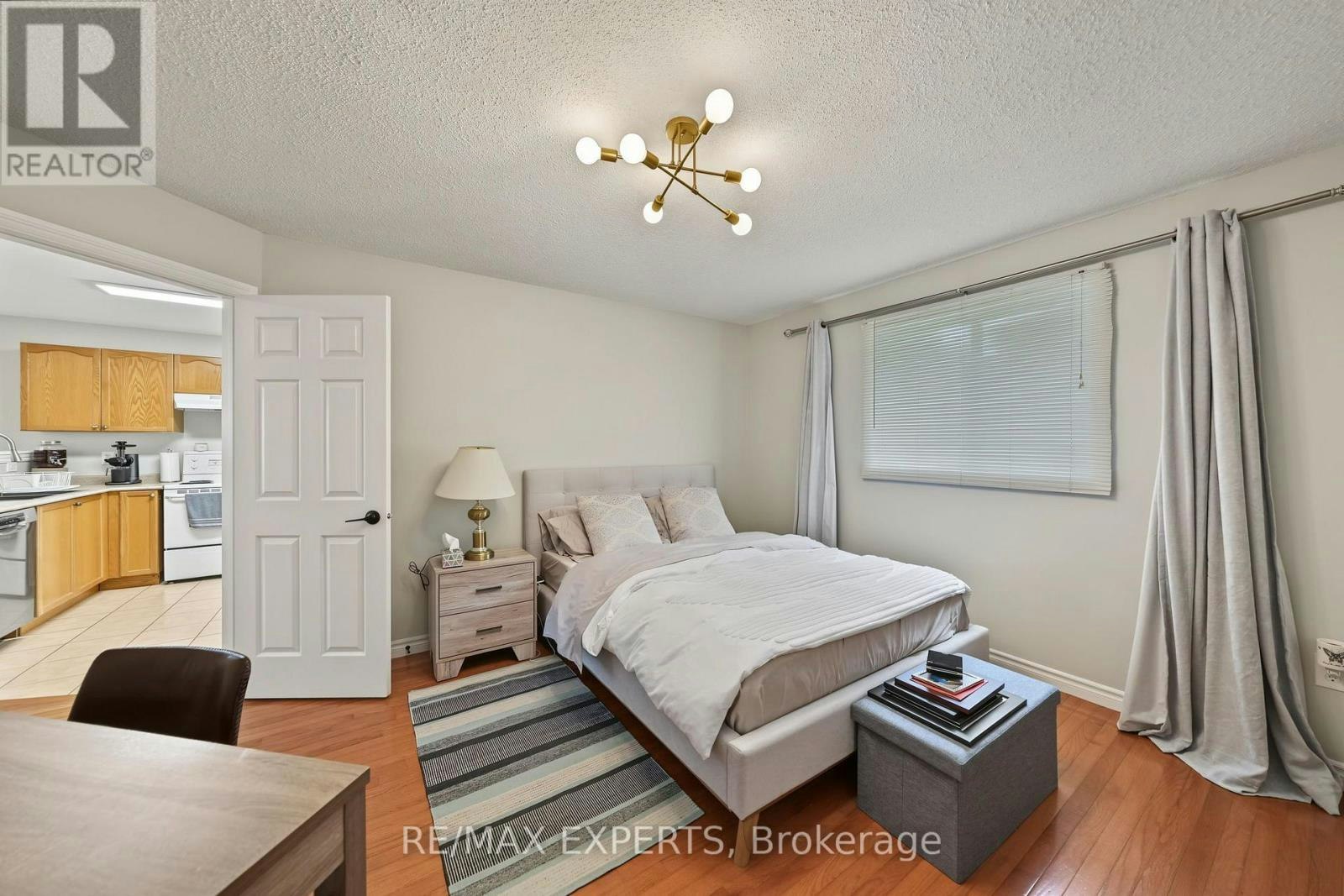 UPPER-17 Michelle Drive, Barrie, ON, L4N 5Y1 - 21
