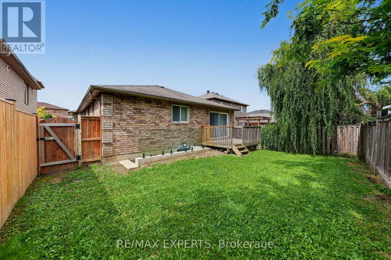 UPPER-17 Michelle Drive, Barrie, ON, L4N 5Y1 - 31