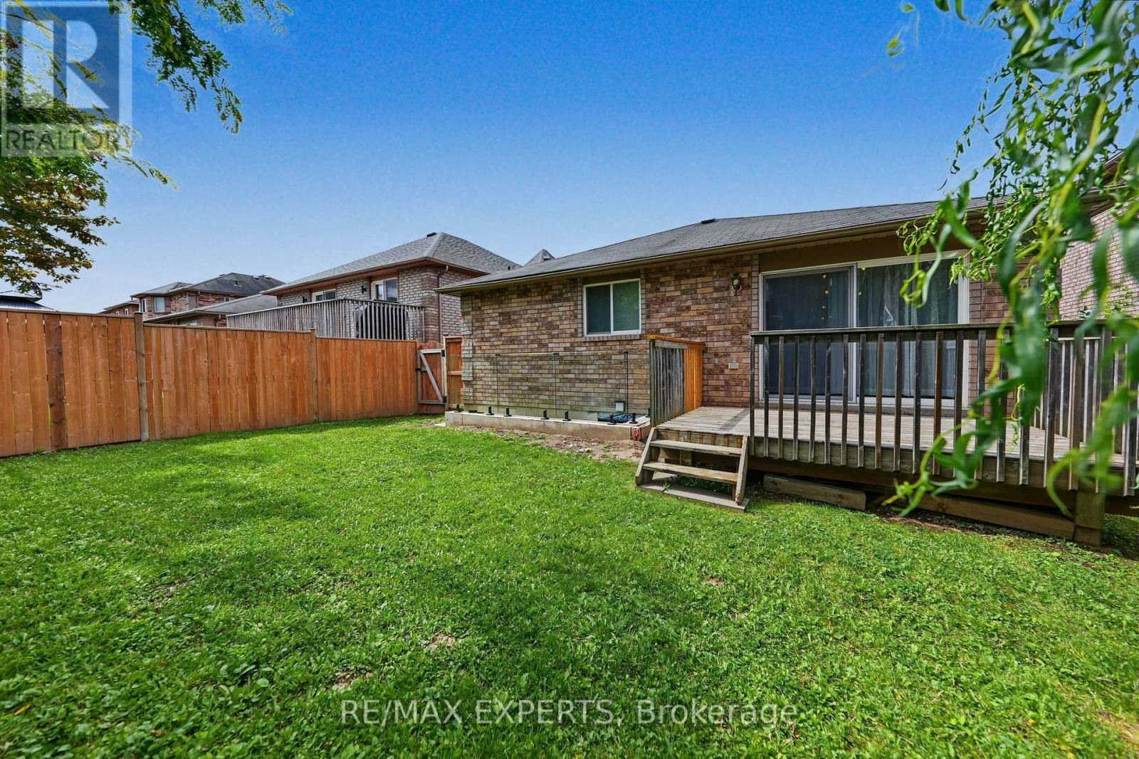UPPER-17 Michelle Drive, Barrie, ON, L4N 5Y1 - 33
