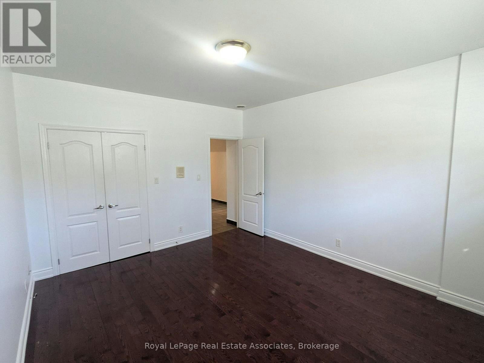 4-48 Mississauga Road N, Mississauga, ON, L5H 2H8 - 17