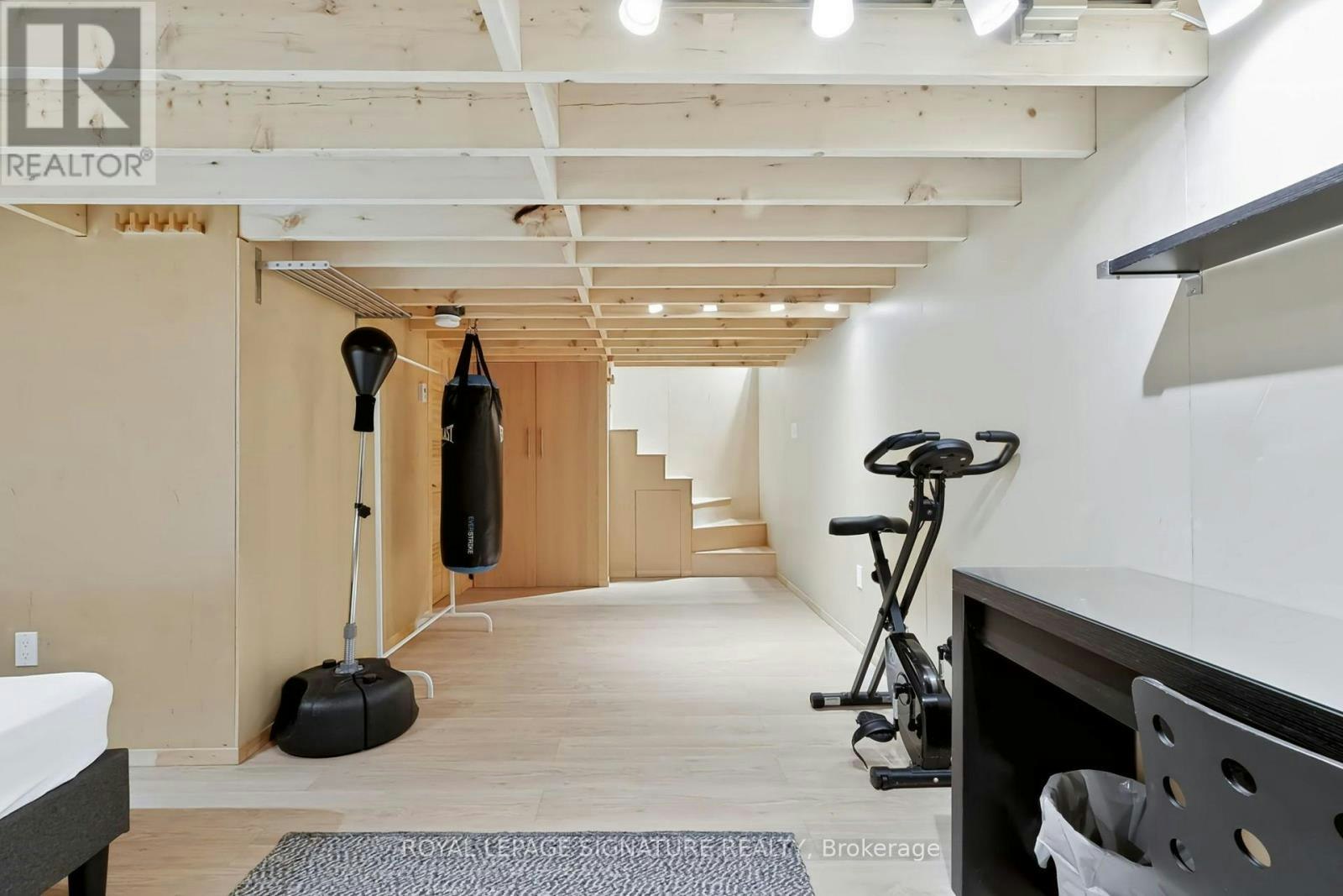 REAR-9 Parker Avenue, Toronto, ON, M8Z 4L5 - 14