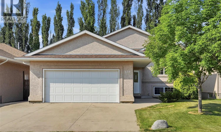 418 Greaves Crescent
