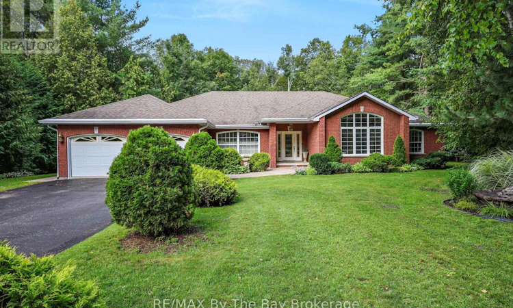 90 Goldfinch Crescent