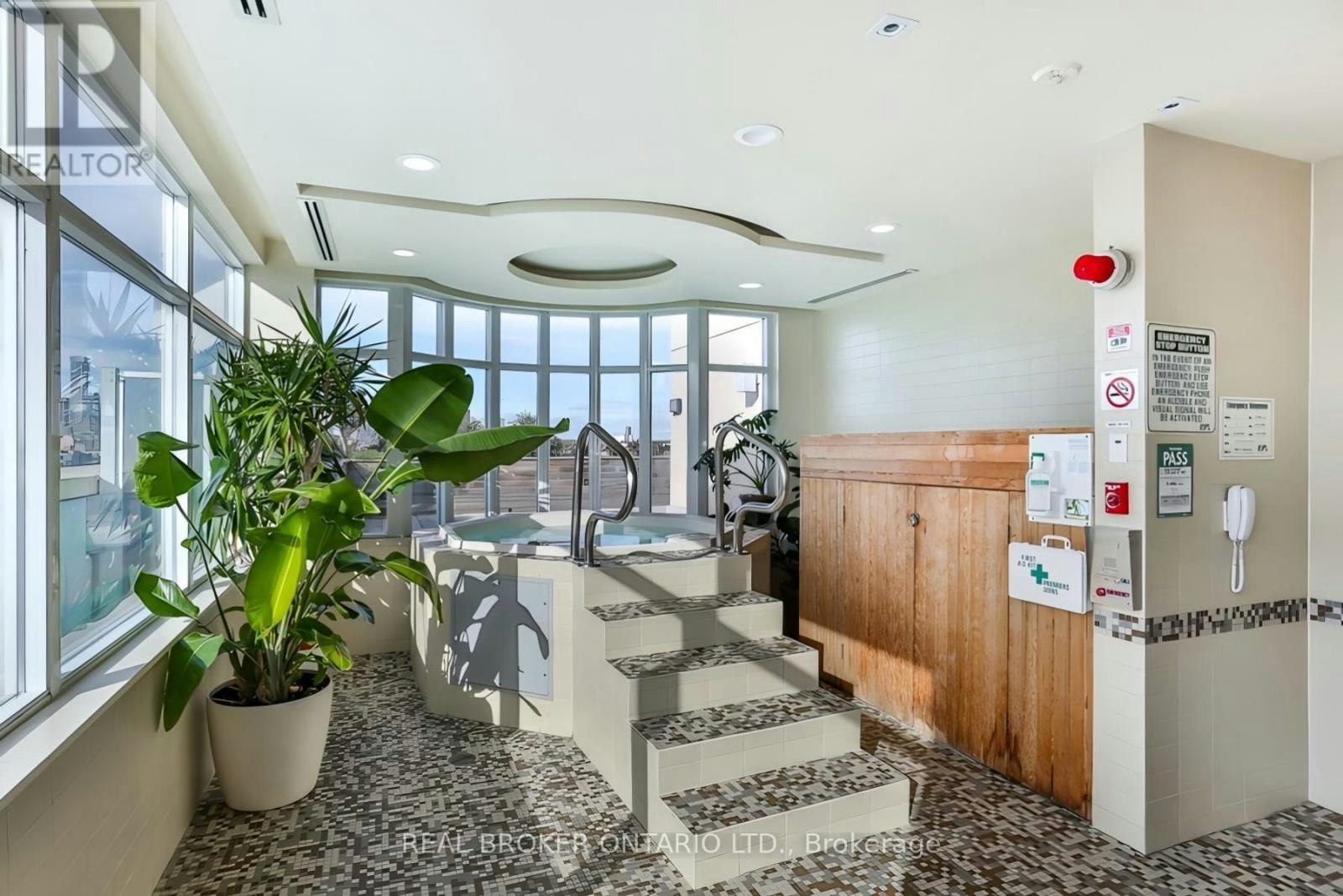 1720-230 King Street E, Toronto, ON, M5A 1K5 - 34