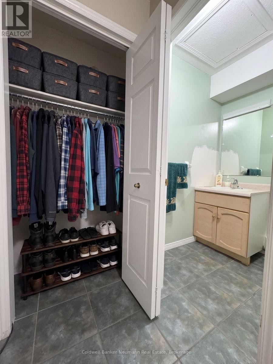 LOWER-42 Hill Trail, Guelph, ON, N1E 7C5 - 6