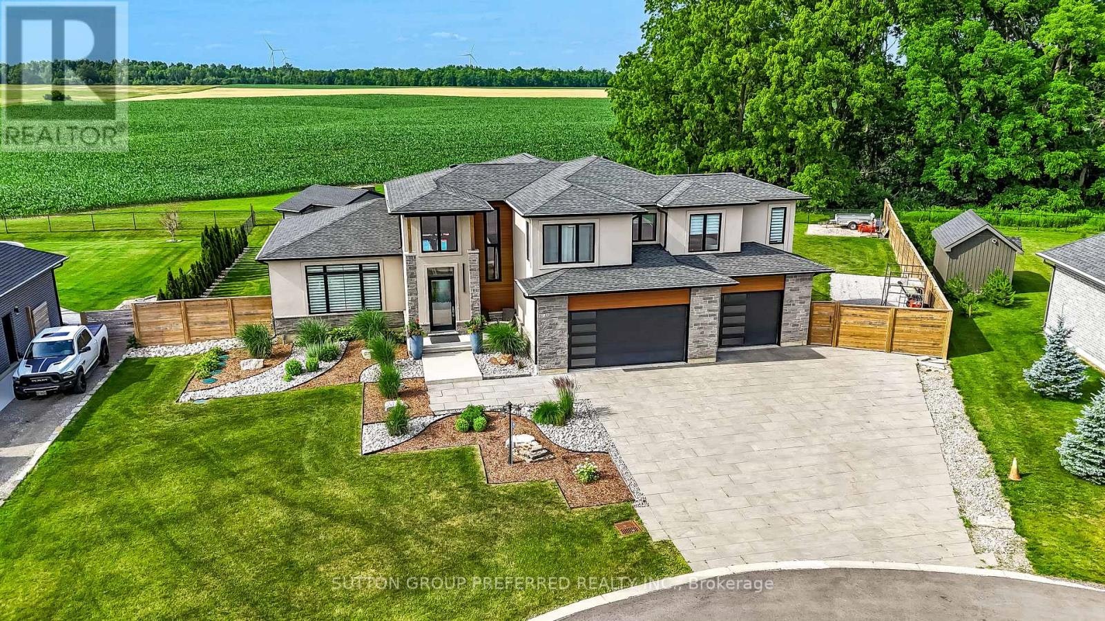 12 Grogast Court, Metcalfe, ON, N7G 3H8