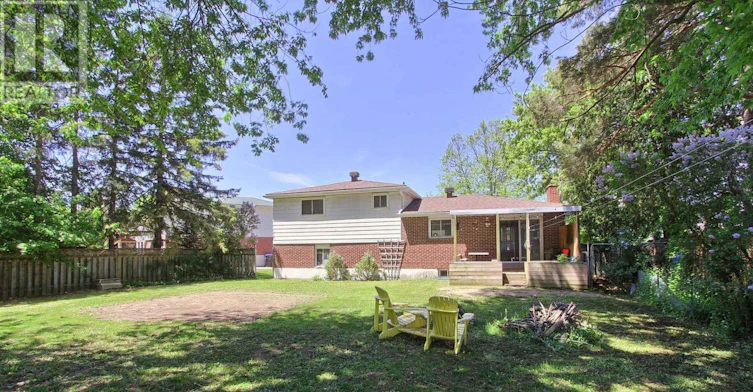 17 Larkdale Crescent, Essa, ON, L0M 1B0 - 41