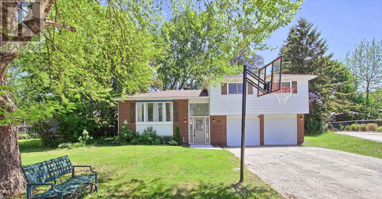 17 Larkdale Crescent, Essa, ON, L0M 1B0 - 3