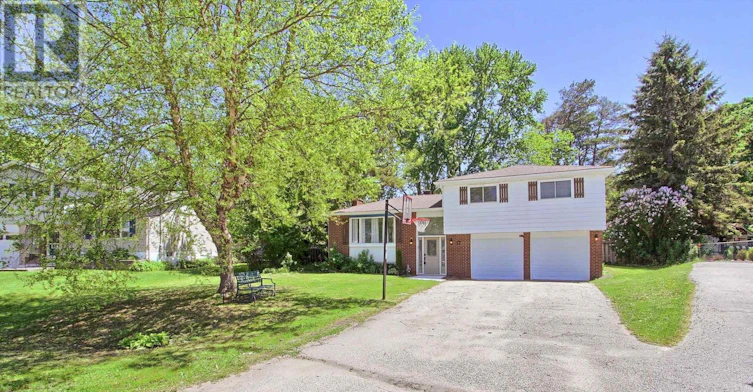17 Larkdale Crescent, Essa, ON, L0M 1B0 - 6