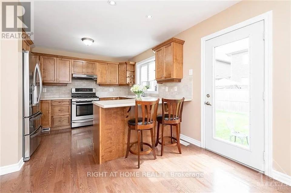 250 Tempest Drive, Ottawa, ON, K2S 0K5 - 9