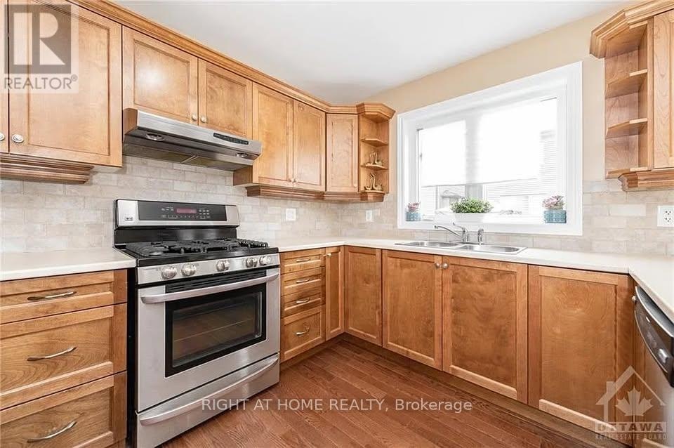 250 Tempest Drive, Ottawa, ON, K2S 0K5 - 11