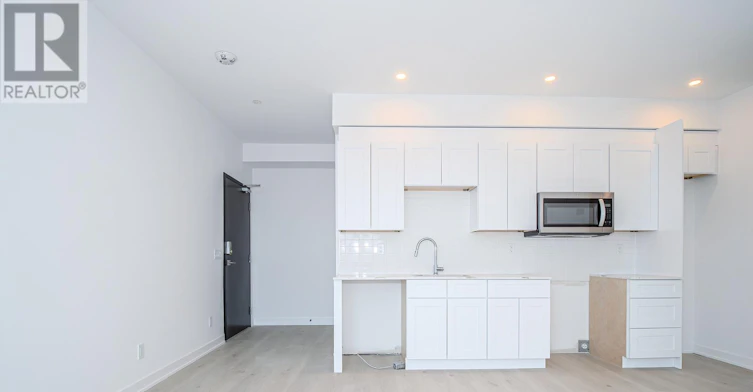 1311-57 Carlisle Street, St. Catharines, ON, L2R 7N6 - 4