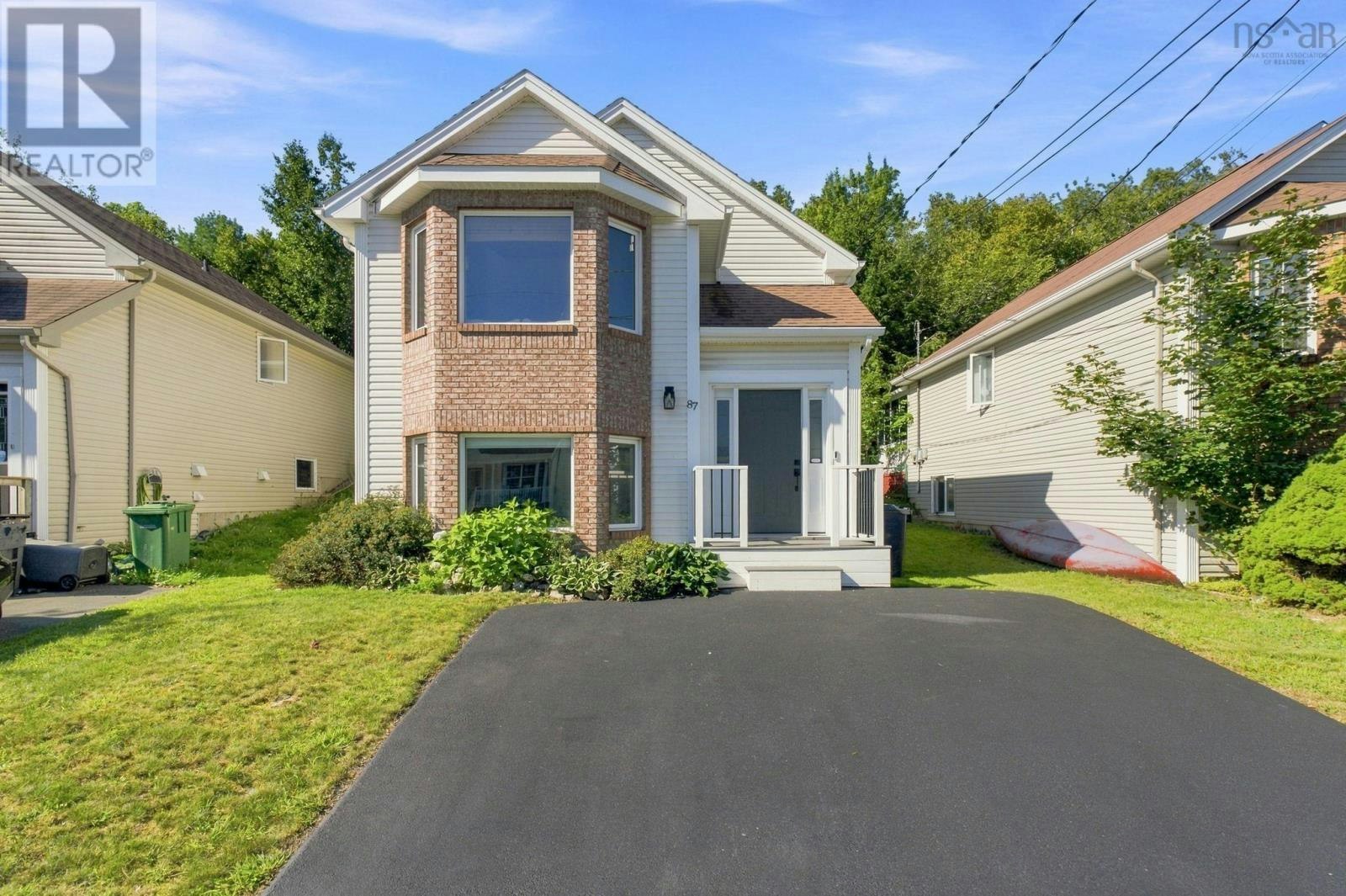 87 Royal Masts Way, Bedford, NS, B4A 4B7
