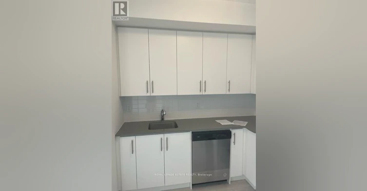 8-3409 Ridgeway Drive, Mississauga, ON, L5L 0B9 - 4