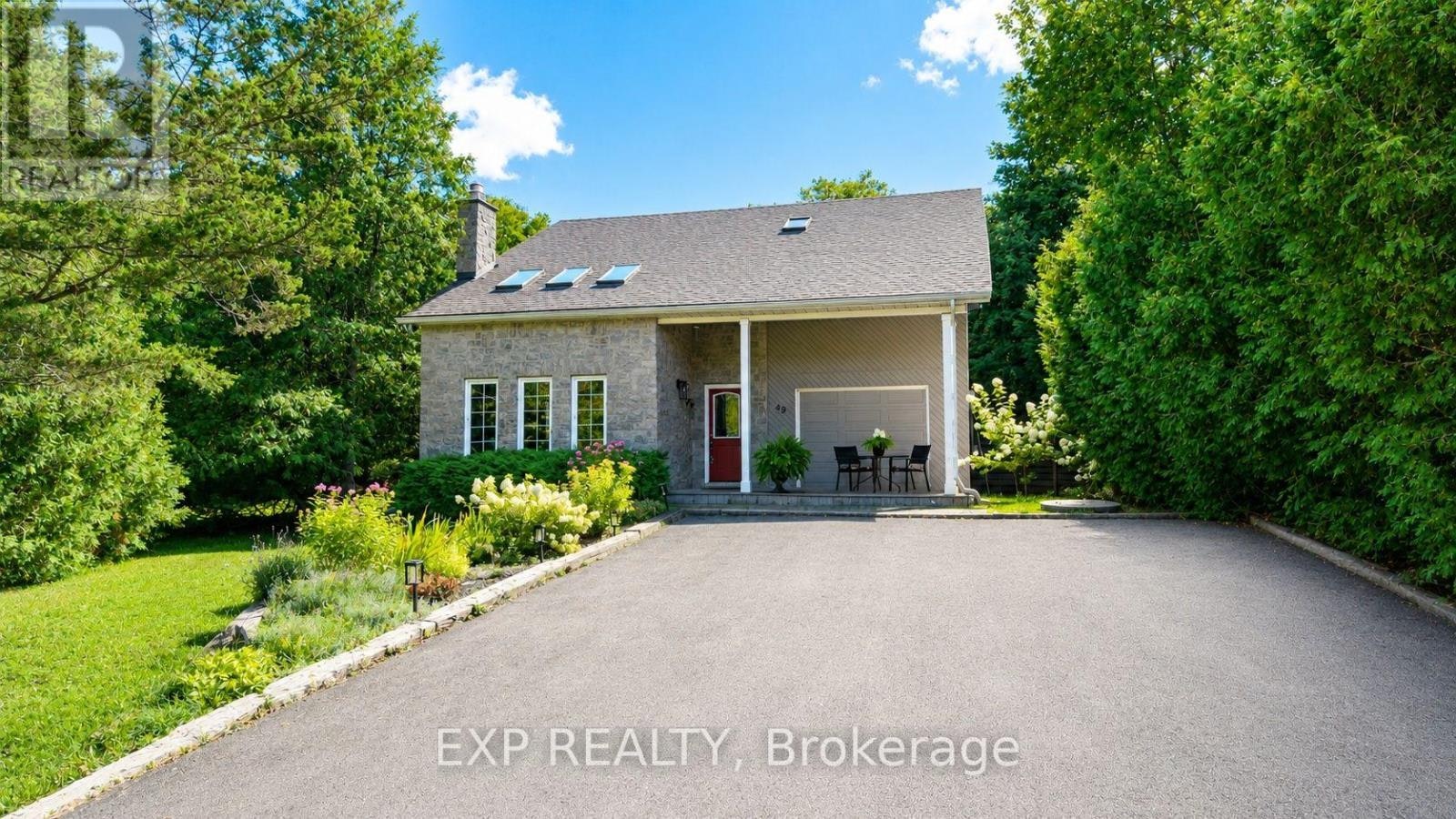49 King Street W, Blue Mountains, ON, N0H 2P0