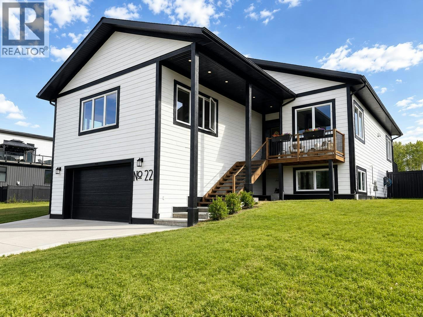 22 Starliter Way, Smithers, BC, V0J 2N2
