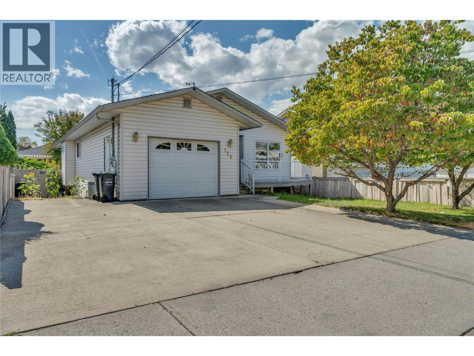 124 Phoenix Avenue, Penticton, BC, V2A 2Z5