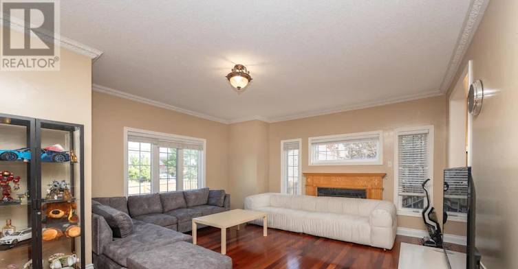 4083 Ellesmere Road, Toronto, ON, M1C 1J2 - 8