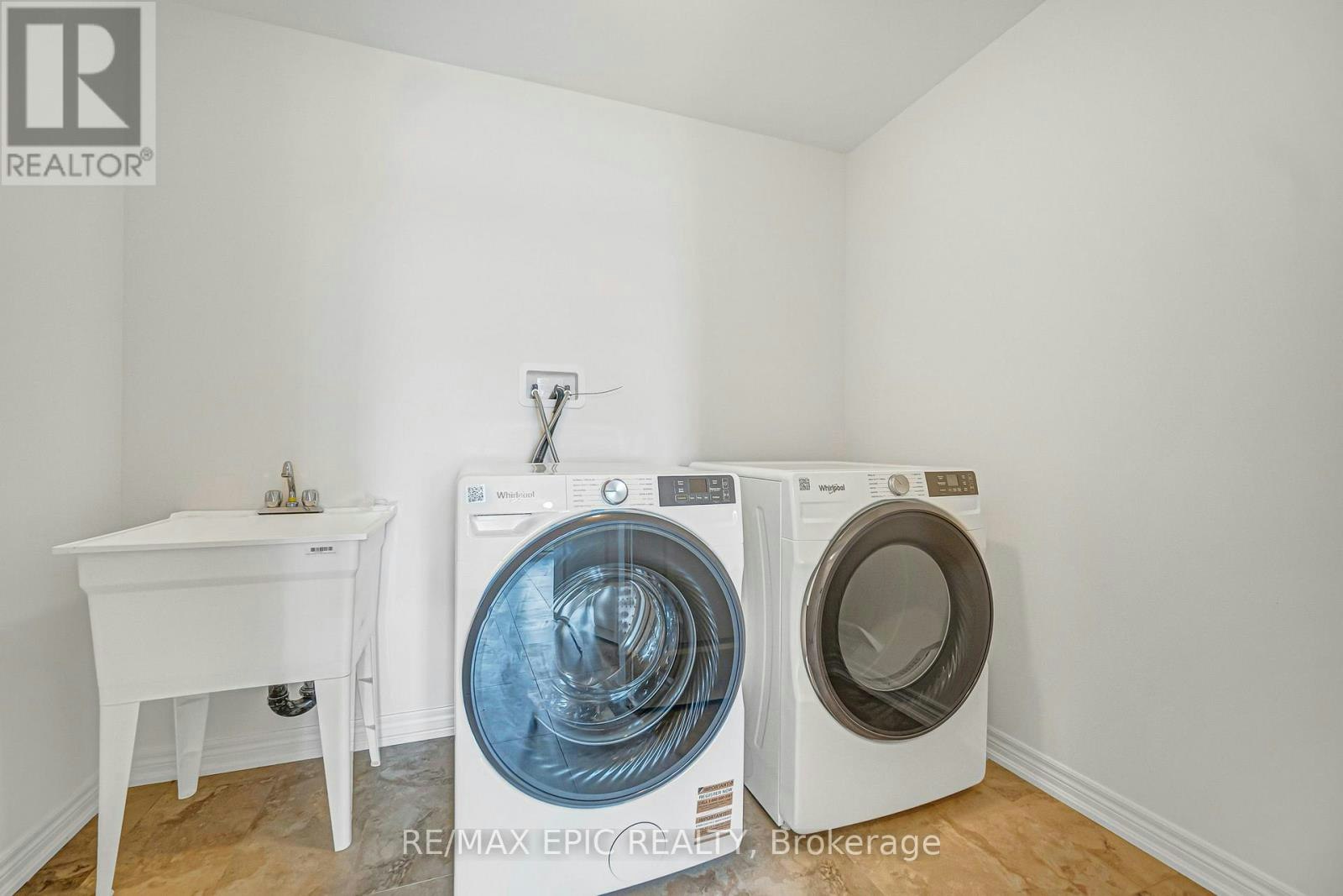 179 Vine Cliff Boulevard, Markham, ON, L6C 1A8 - 9