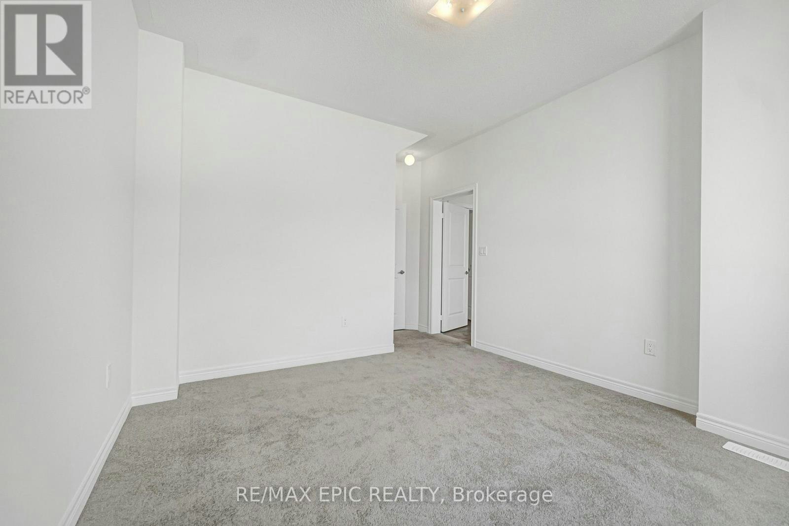 179 Vine Cliff Boulevard, Markham, ON, L6C 1A8 - 8