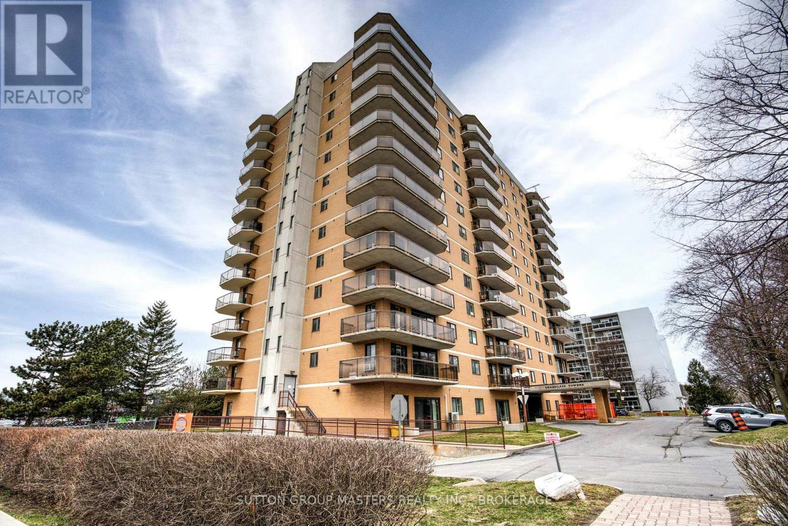1004-257 Bath Road, Kingston, ON, K7M 7T3