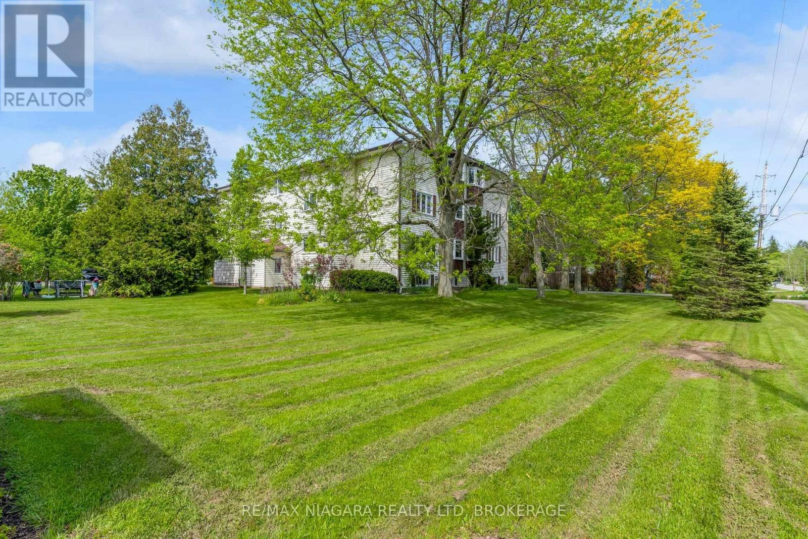 2-3-833 Foss Road, Pelham, ON, L0S 1C0 - 2