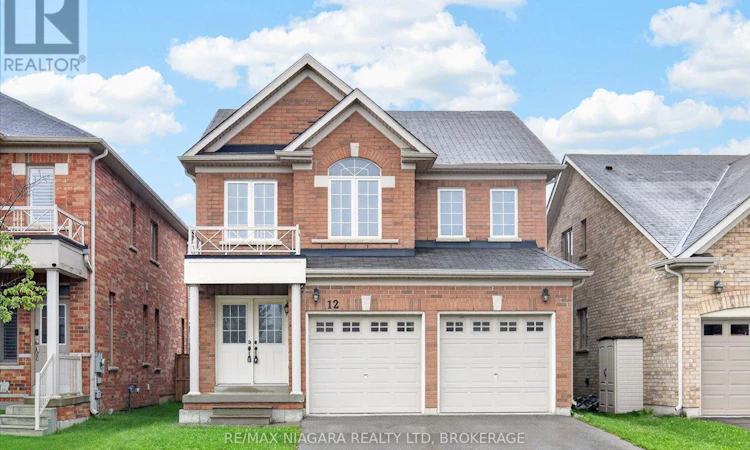 12 Fred Fisher Crescent