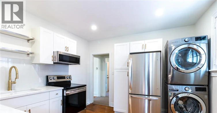 2-326 Locke Street S, Hamilton, ON, L8P 4C6 - 2
