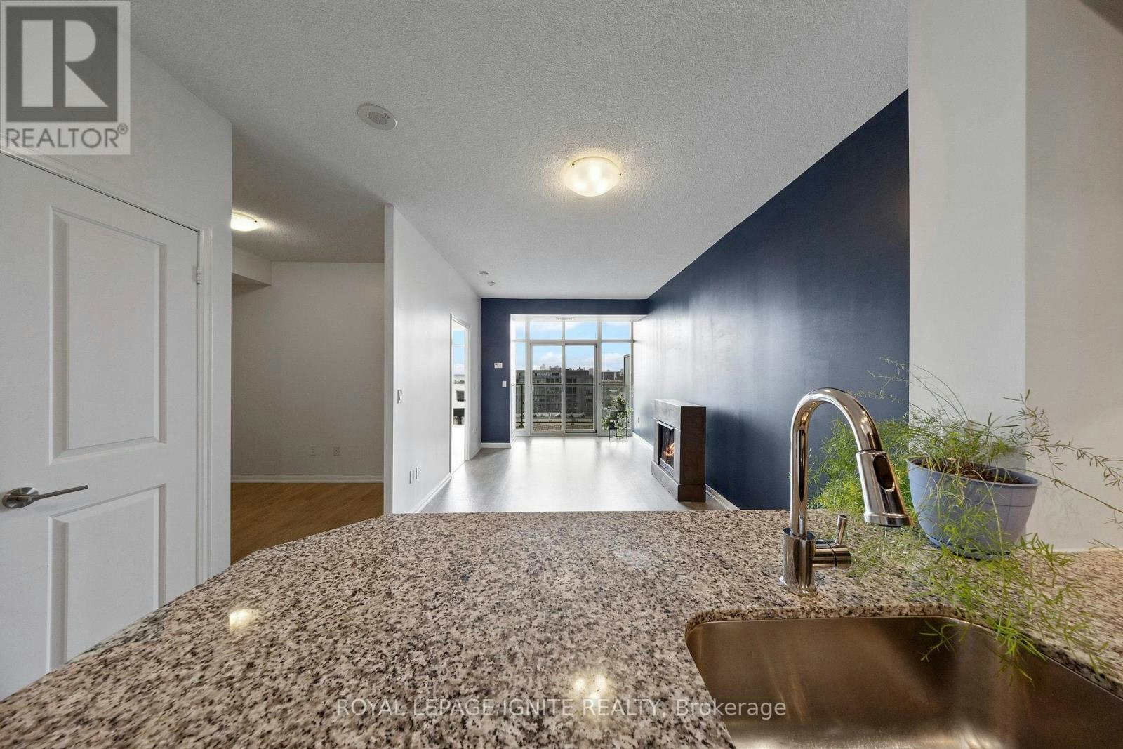 1420-85 Liberty Street EAST, Toronto, ON, M6K 3R4 - 9