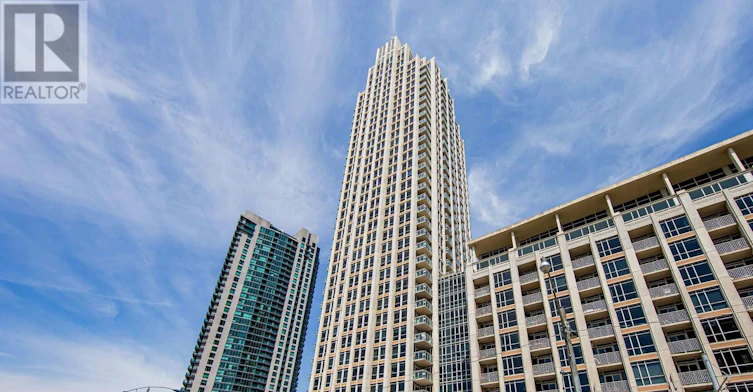 912-628 Fleet Street, Toronto, ON, M5V 1A8