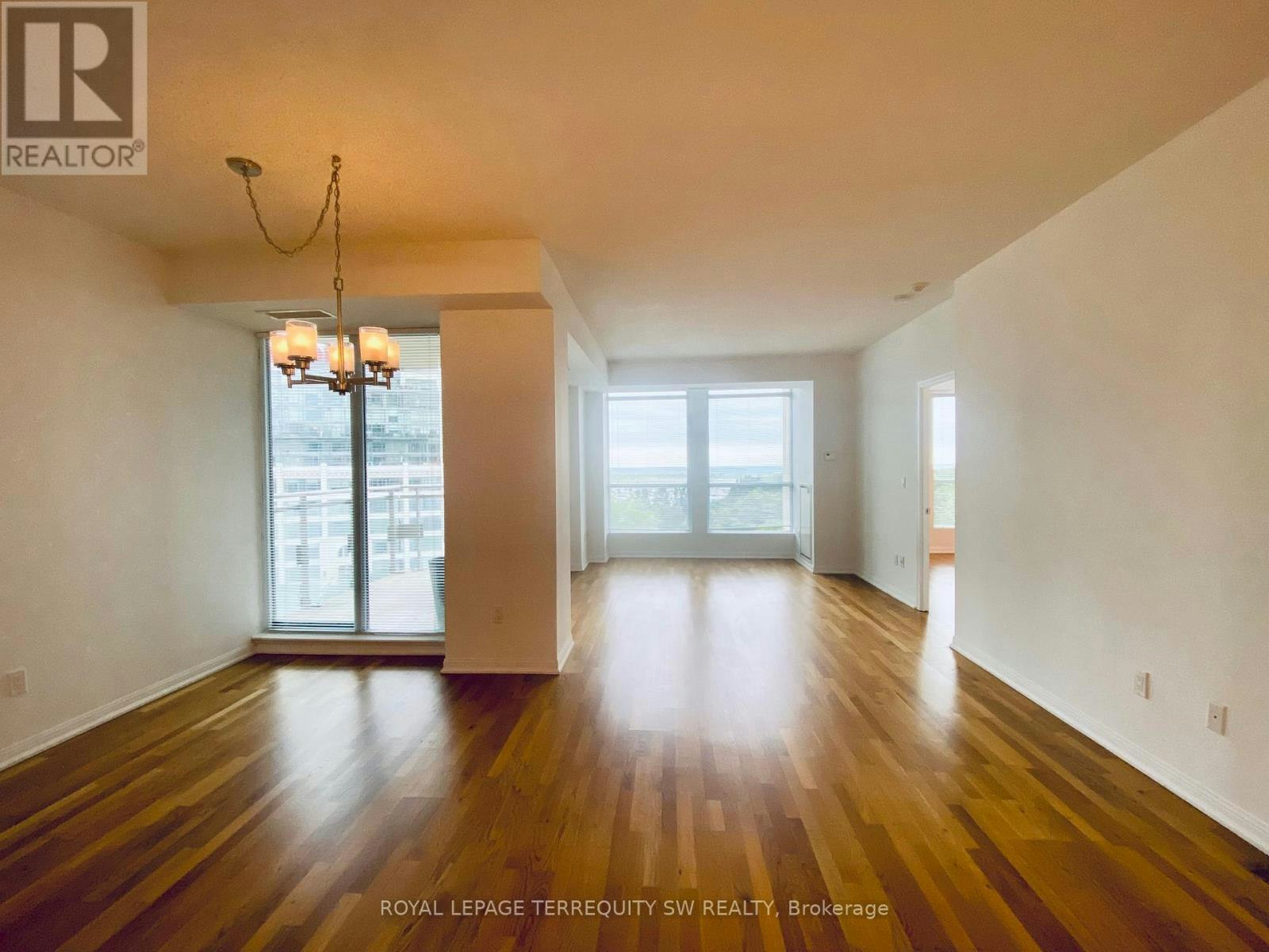 912-628 Fleet Street, Toronto, ON, M5V 1A8 - 7