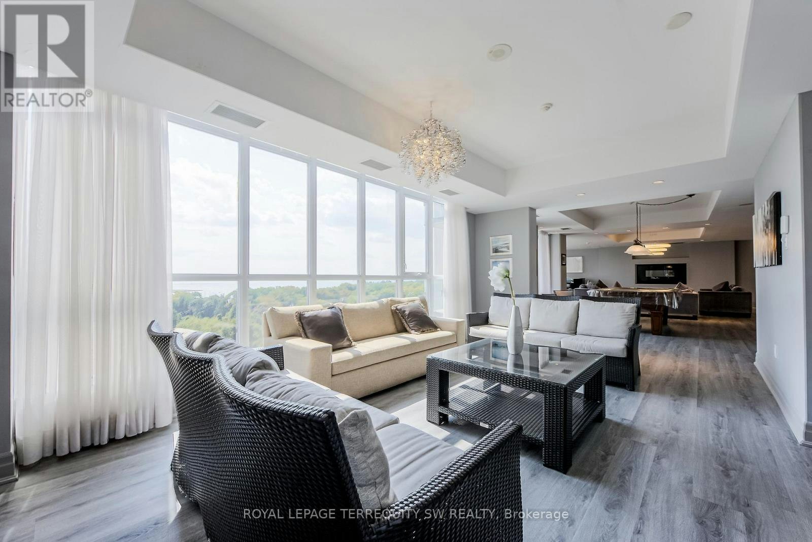 912-628 Fleet Street, Toronto, ON, M5V 1A8 - 27