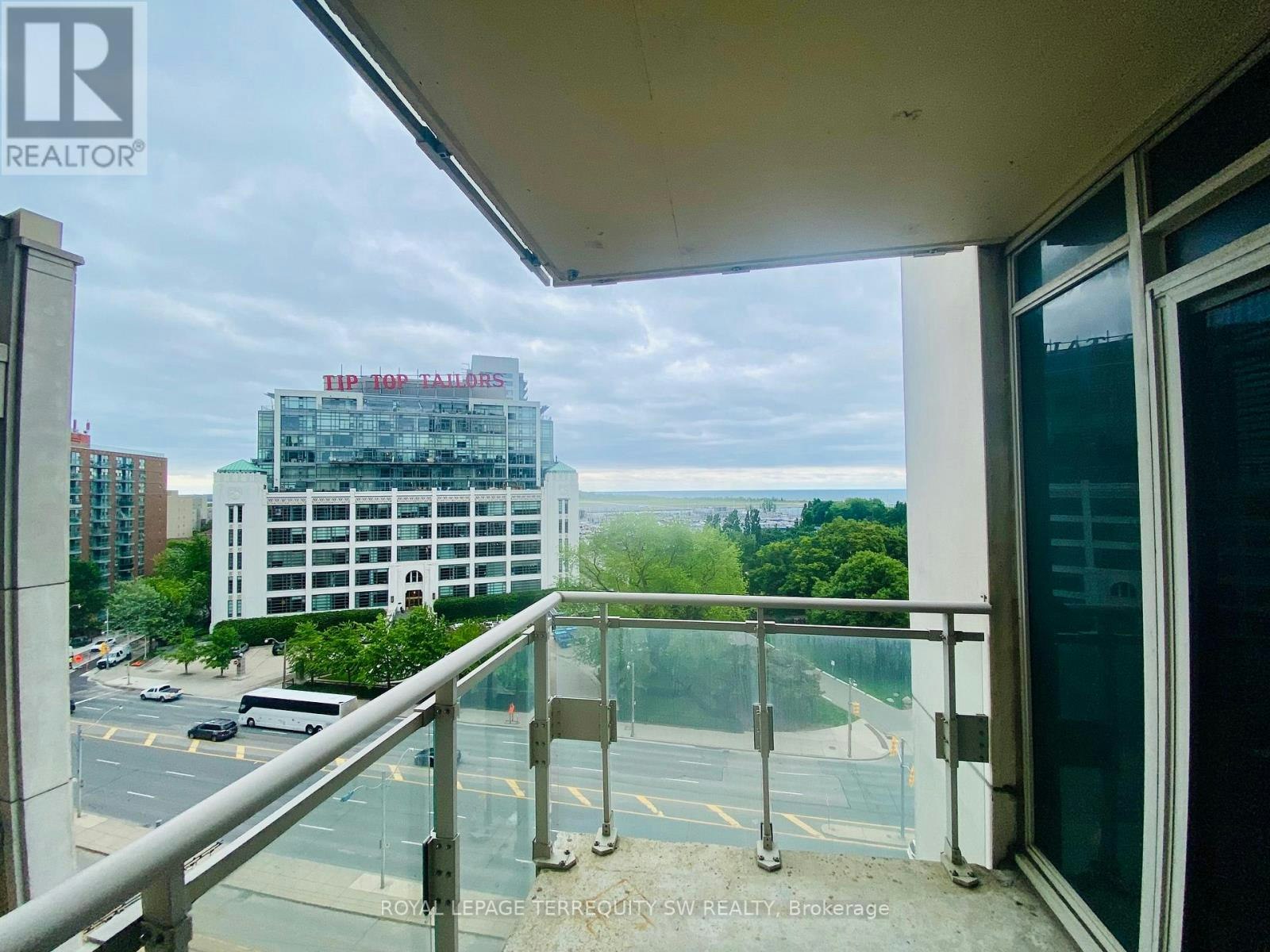 912-628 Fleet Street, Toronto, ON, M5V 1A8 - 34