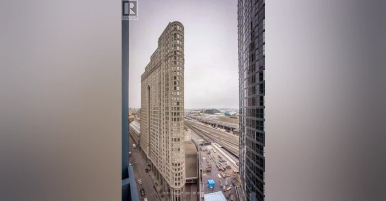 1601-8 The Esplanade Avenue, Toronto, ON, M5E 0A6 - 3