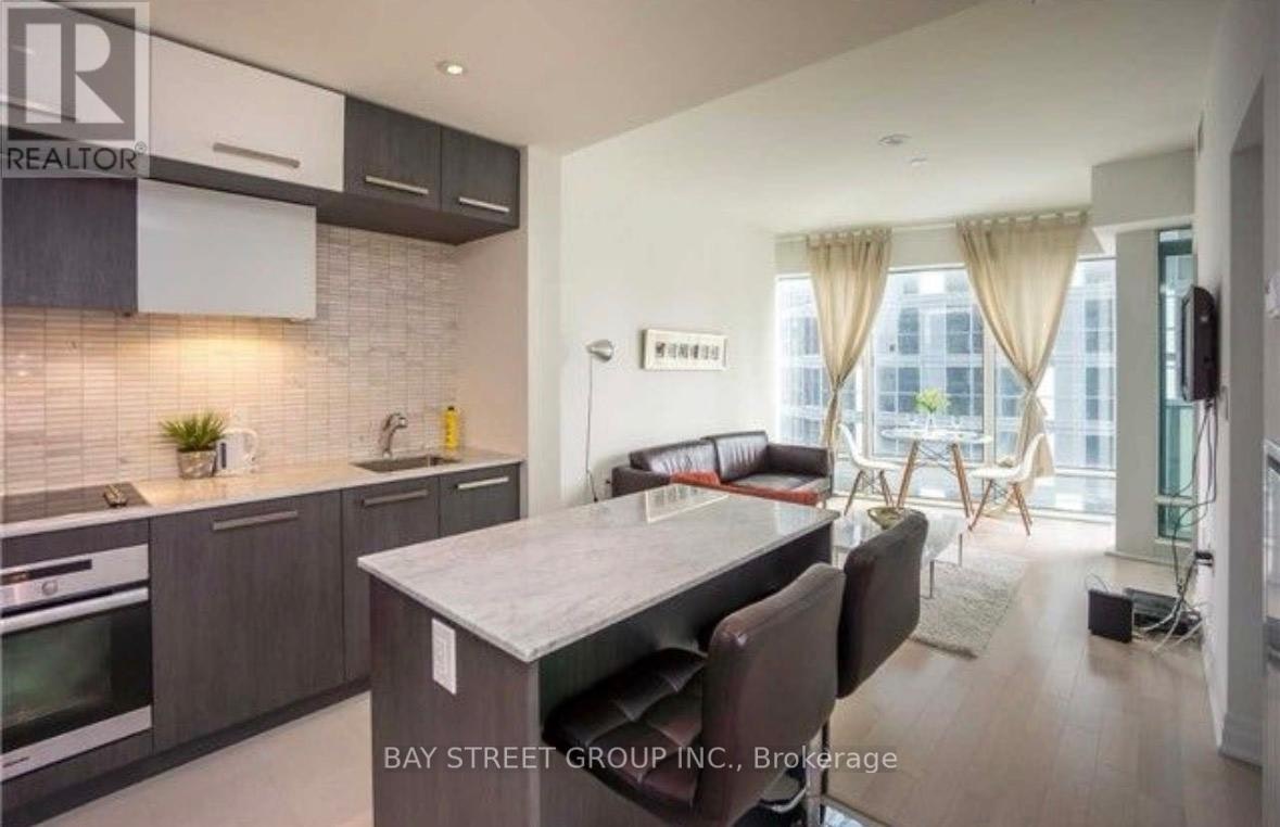 1601-8 The Esplanade Avenue, Toronto, ON, M5E 0A6 - 5