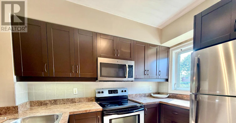 77-735 New Westminster Drive, Vaughan, ON, L4J 7Y9 - 4