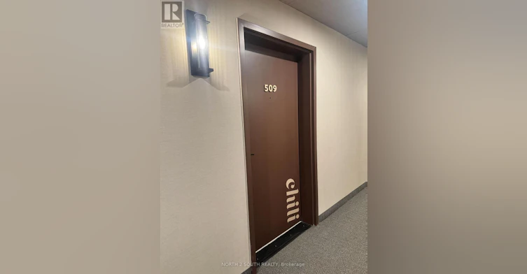 509-4 Spice Way, Barrie, ON, L9J 0M2 - 4