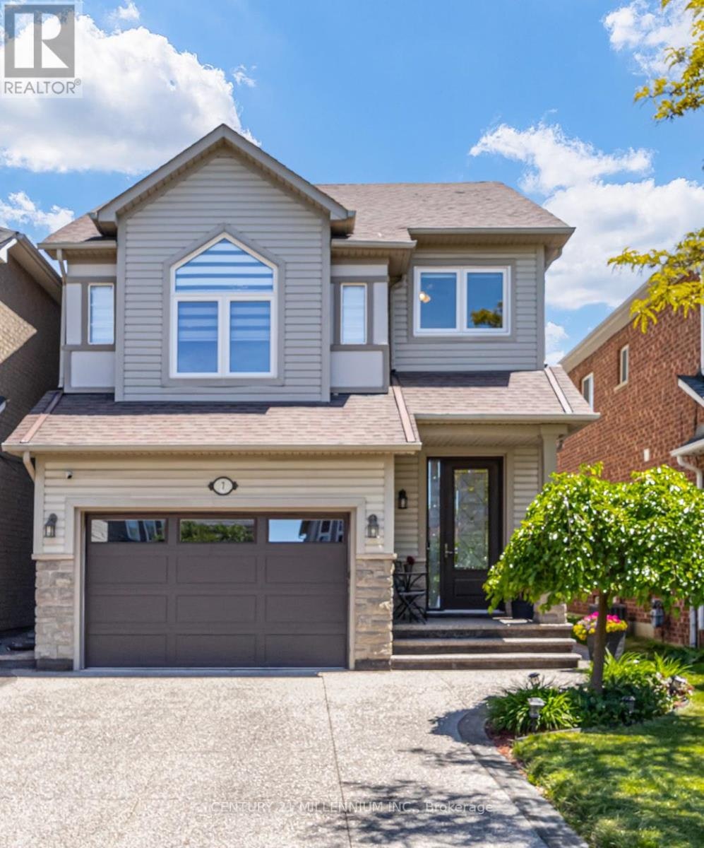 7 Bramoak Crescent, Brampton, ON, L7A 1T7