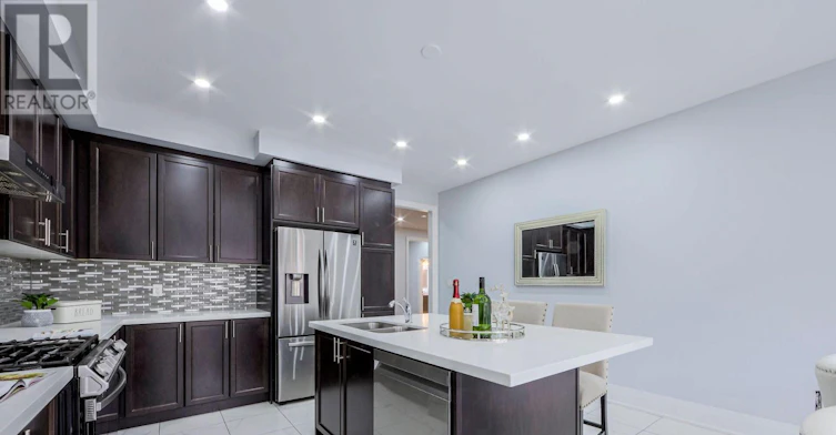 21 Rolling Rock Way, Brampton, ON, L6Y 6H3 - 5