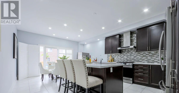 21 Rolling Rock Way, Brampton, ON, L6Y 6H3 - 4