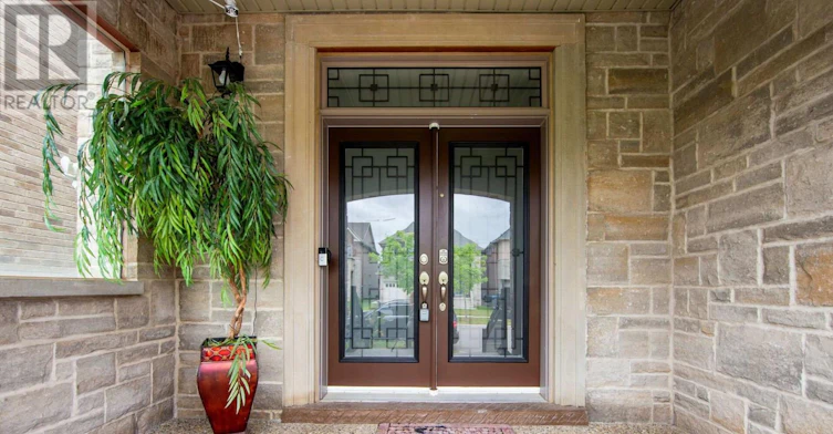 21 Rolling Rock Way, Brampton, ON, L6Y 6H3 - 2
