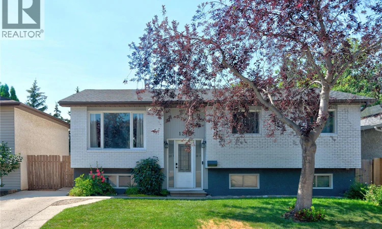 1210 Flexman Crescent
