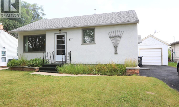 87 James Avenue