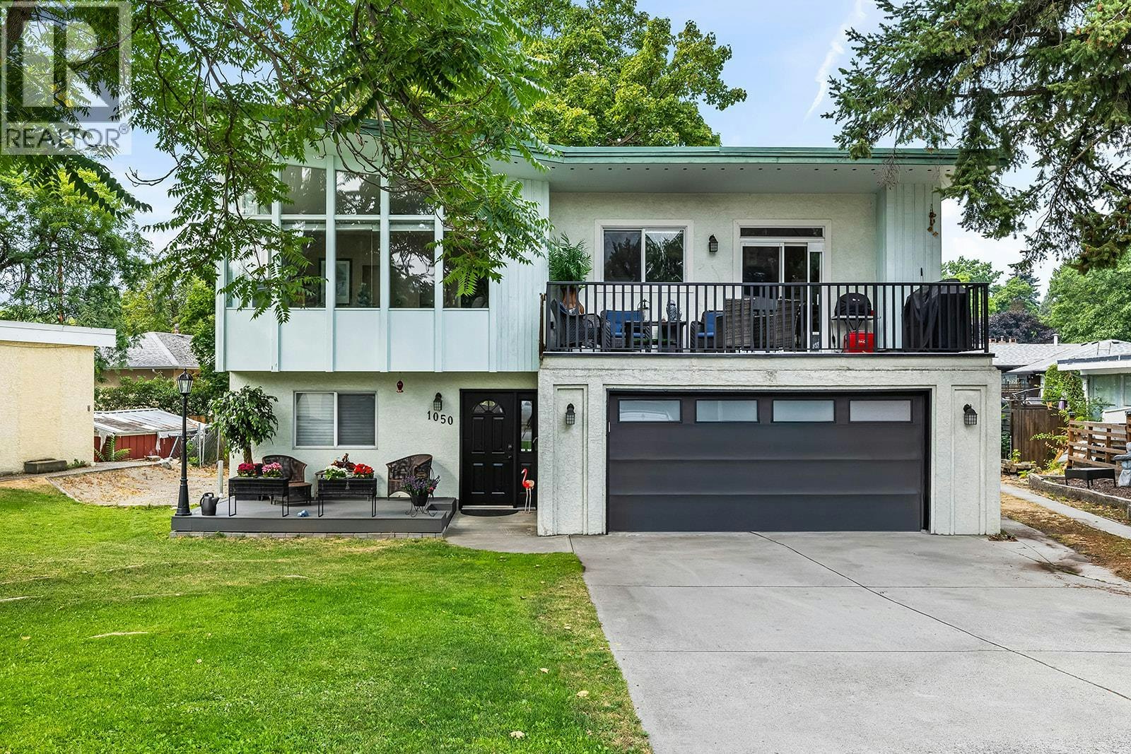 1050 Pinecrest Lane, Kelowna, BC, V1Y 4L3