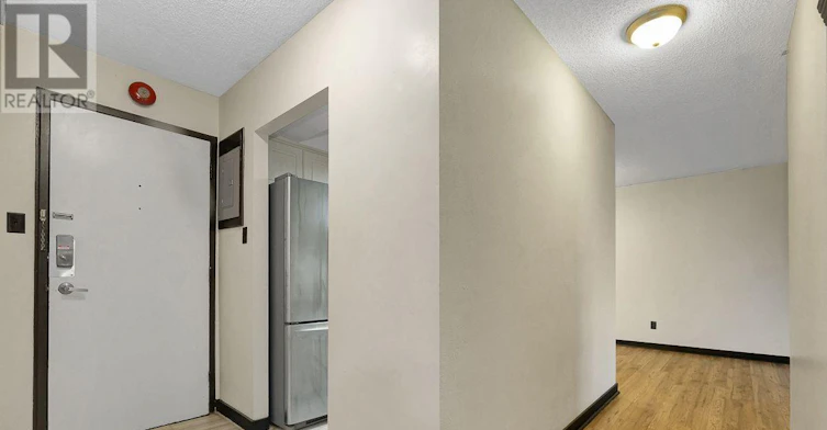 401C-2041 Arrowsmith Drive, Ottawa, ON, K1J 7V7 - 4