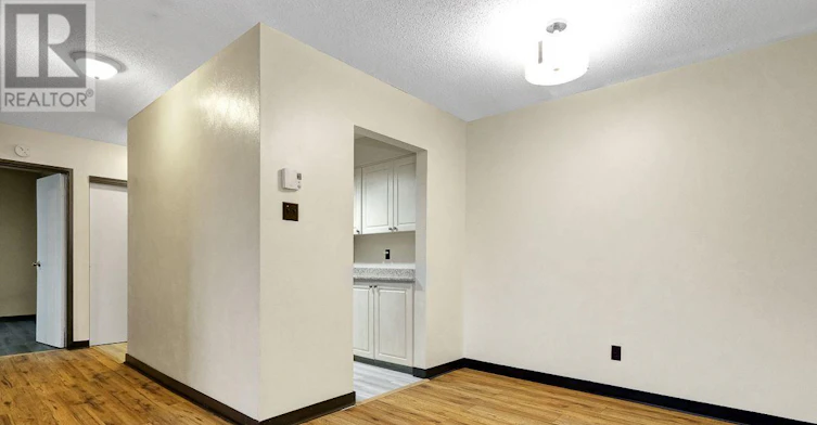 401C-2041 Arrowsmith Drive, Ottawa, ON, K1J 7V7 - 9
