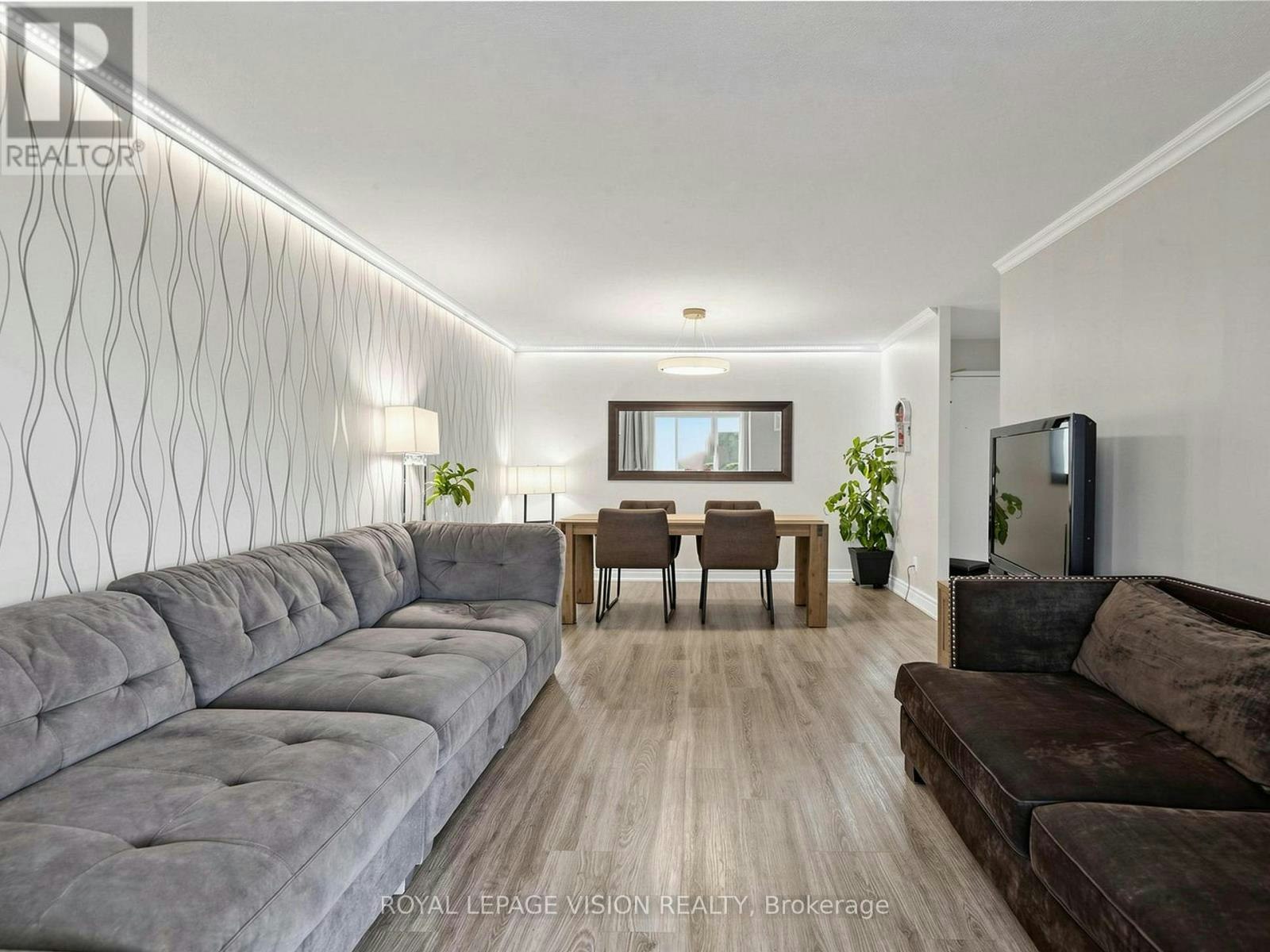 419-11753 Sheppard Avenue E, Toronto, ON, M1B 5M3