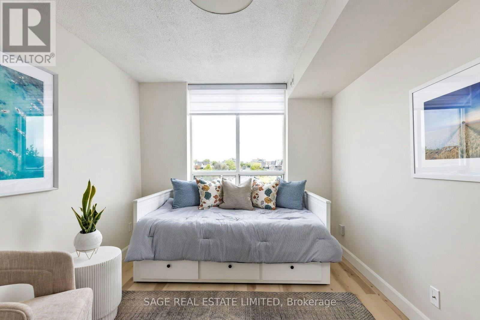 401-1765 Queen Street E, Toronto, ON, M4L 3Z2 - 21
